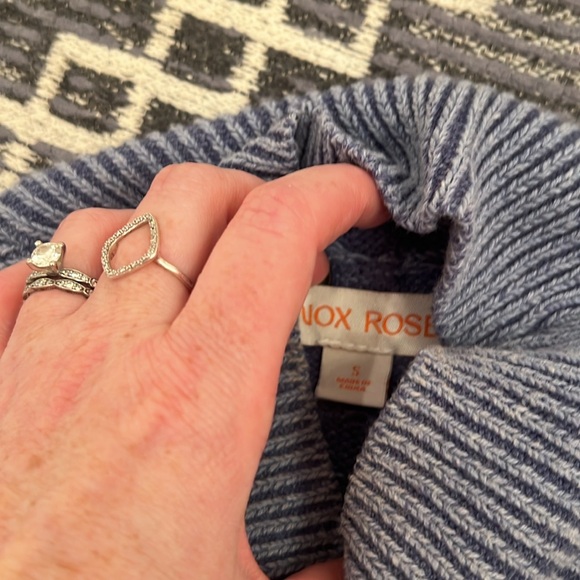 Knox Rose Mock Turtleneck Pullover Oversized Sweater - Picture 3 of 5